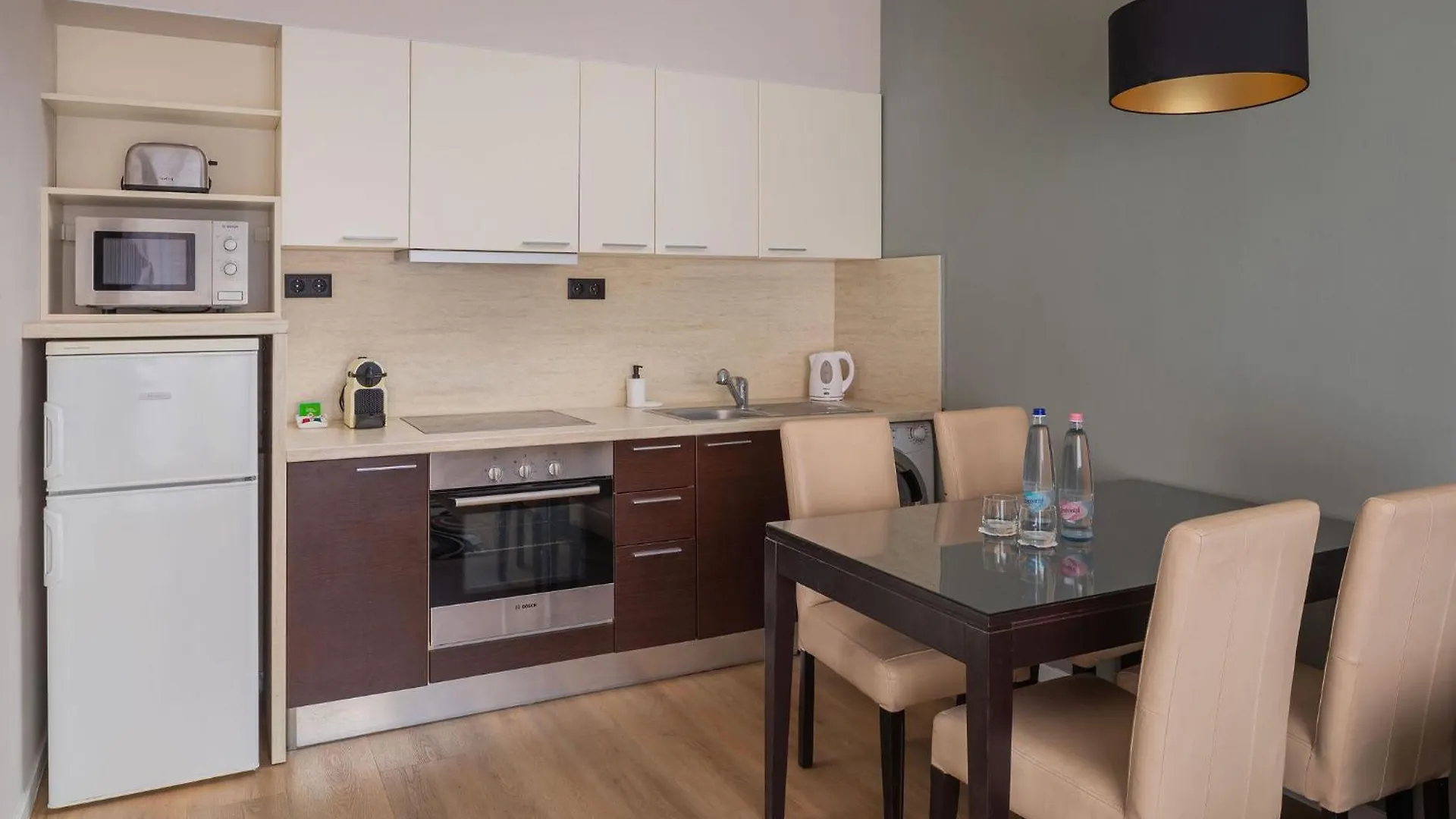 Escala Hotel & Suites Budapest 4*,  Ungheria