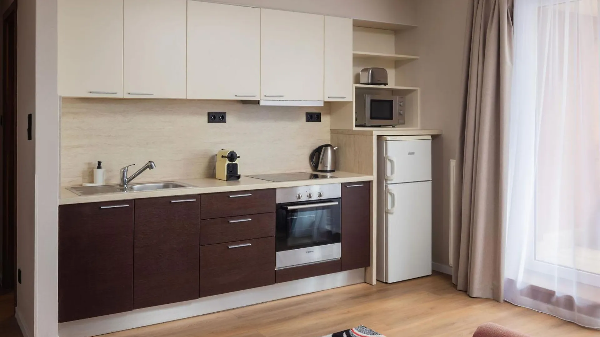 Escala Hotel & Suites Budapest 4*,